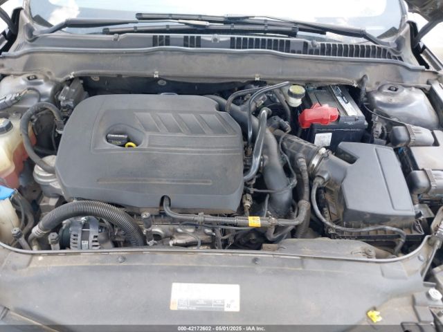 3FA6P0HD0FR300908 Ford FUSION SE