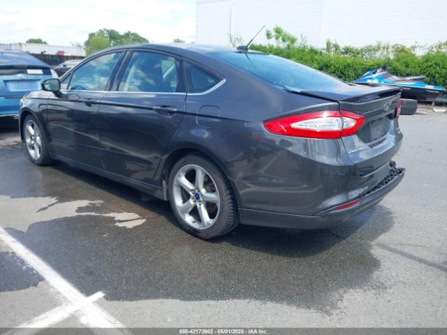3FA6P0HD0FR300908 Ford FUSION SE