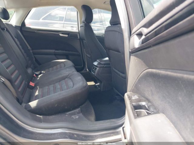 3FA6P0HD0FR300908 Ford FUSION SE