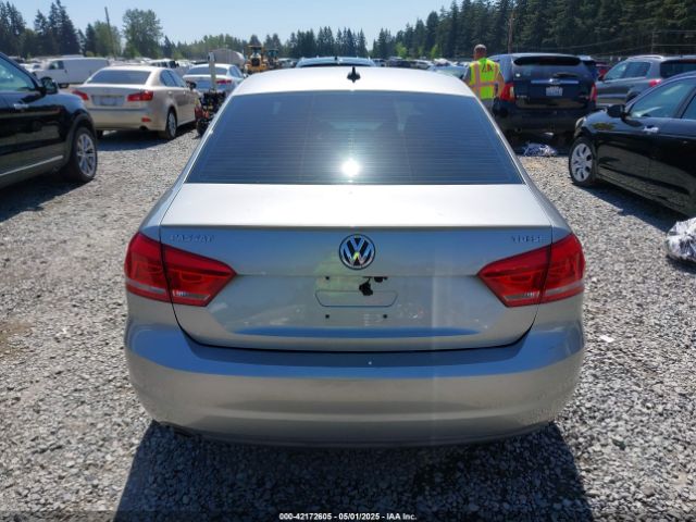 1VWBN7A35EC028438 Volkswagen Passat 2.0l Tdi Se