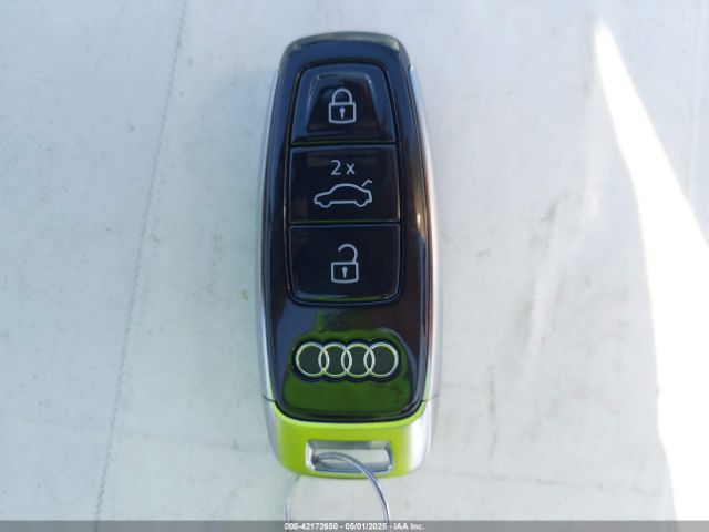 WU1ARBF17MD026263 Audi Rs Q8 Tfsi Quattro Tiptronic