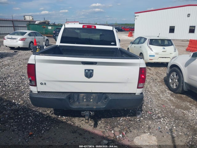 1C6RR6FG0LS103679 RAM 1500 Classic Tradesman  4x2 6'4 Box