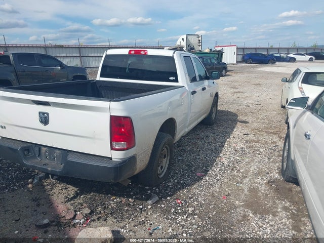 1C6RR6FG0LS103679 RAM 1500 Classic Tradesman  4x2 6'4 Box