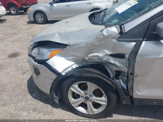1FMCU0G75GUB56571 Ford ESCAPE SE