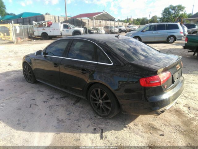 2013 AUDI S4 WAUKGAFL5DA085460 Photo 2