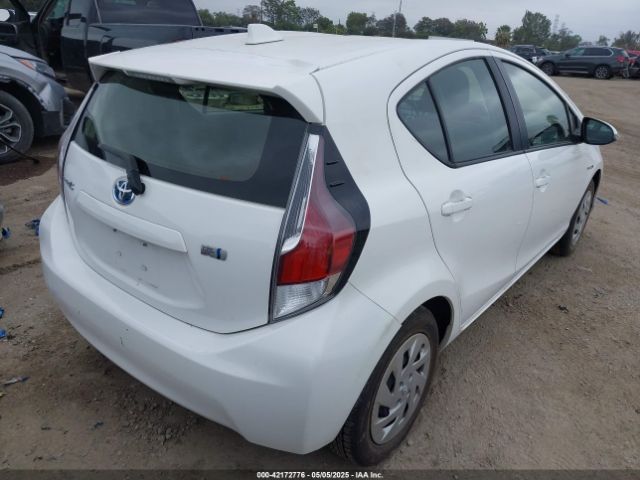 JTDKDTB36G1121951 Toyota Prius C Two