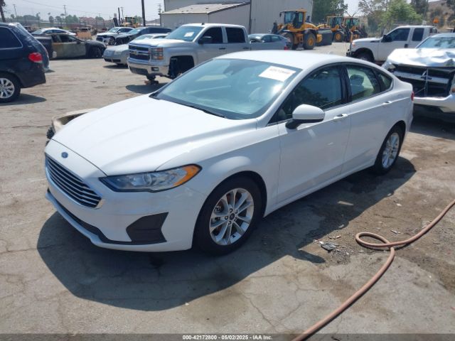 3FA6P0HD0KR269136 Ford FUSION SE