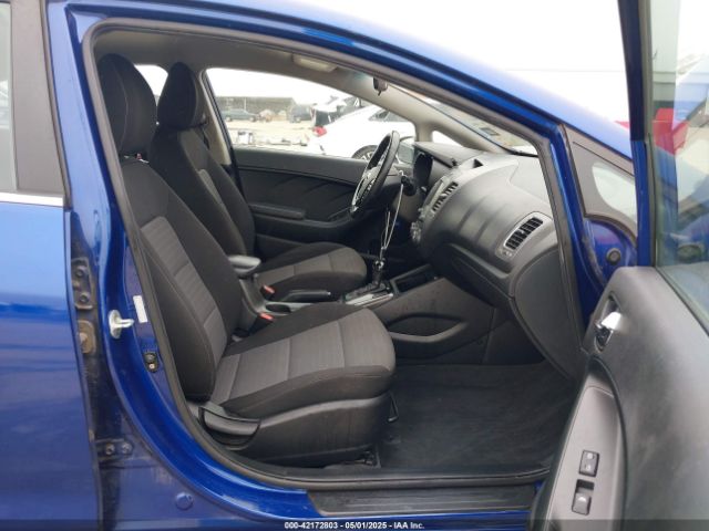 3KPFL4A74HE043389 KIA FORTE S