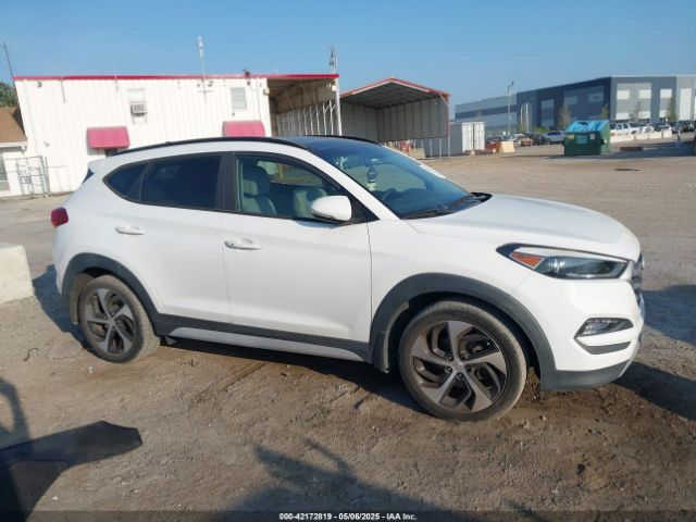 KM8J33A2XJU648190 Hyundai Tucson Value