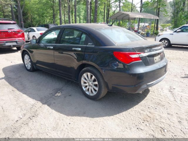 2013 CHRYSLER 200 1C3CCBCGXDN609294 Photo 2