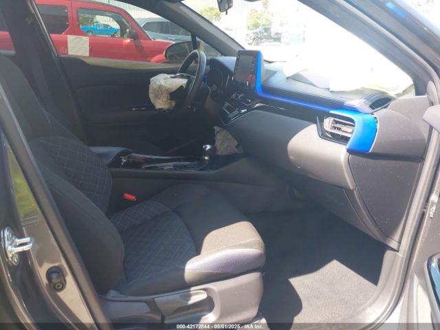2020 TOYOTA C-HR JTNKHMBX2L1070998 Photo 4