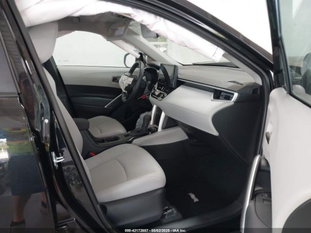 7MUAAAAG8SV134005 Toyota Corolla Cross L