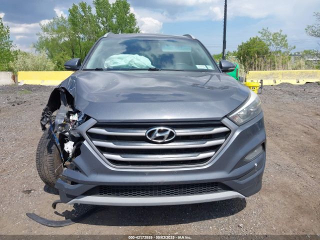 KM8J3CA29HU310760 Hyundai Tucson Eco