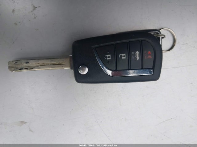 JTDS4RCE5LJ038539 Toyota COROLLA SE