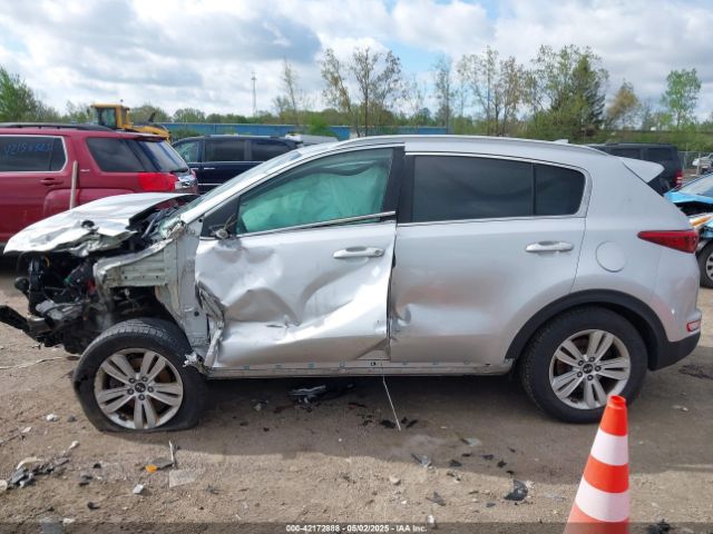 KNDPM3AC1H7054598 KIA Sportage Lx
