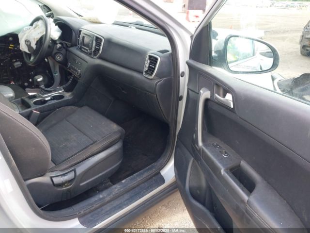 KNDPM3AC1H7054598 KIA Sportage Lx