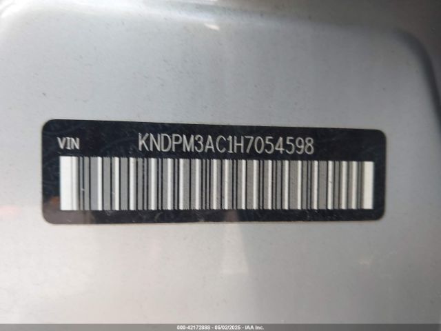 KNDPM3AC1H7054598 KIA Sportage Lx