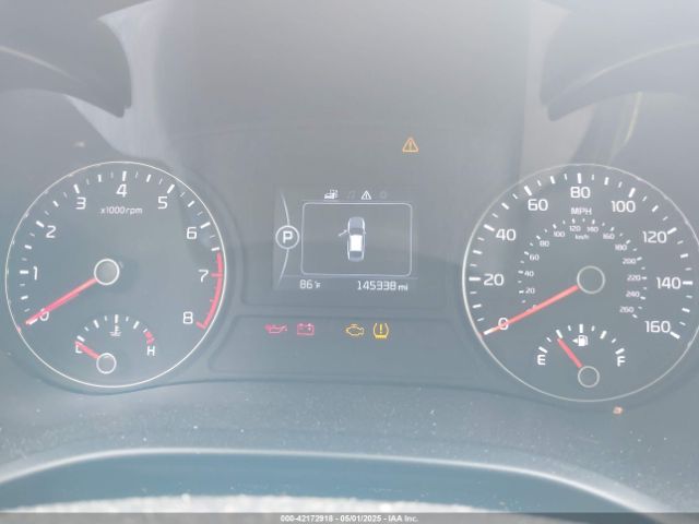 5XXGT4L32JG253713 KIA Optima Lx