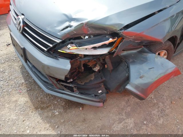 3VWB17AJ5FM296111 Volkswagen Jetta 1.8t Se