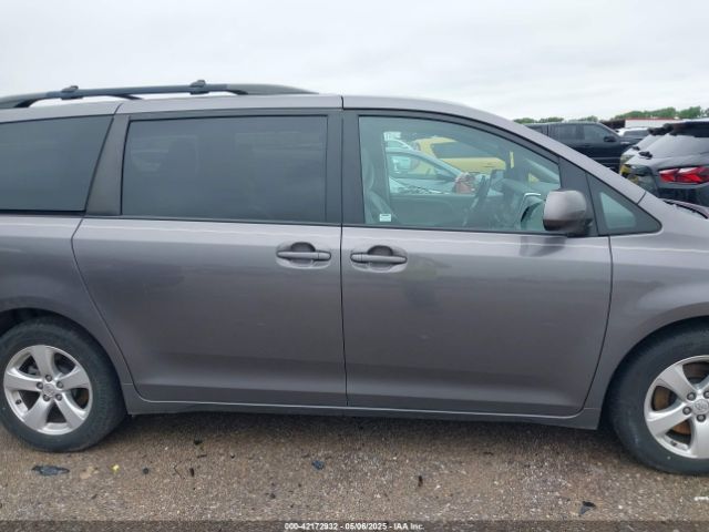 5TDKK3DCXFS612396 Toyota Sienna Le 8 Passenger
