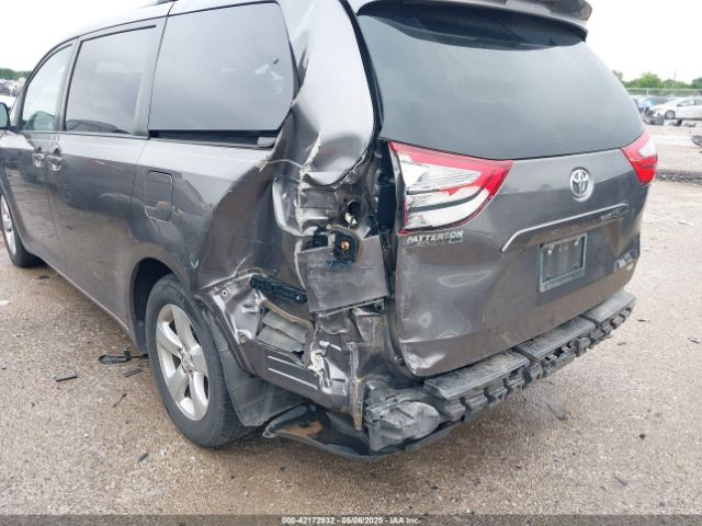 5TDKK3DCXFS612396 Toyota Sienna Le 8 Passenger