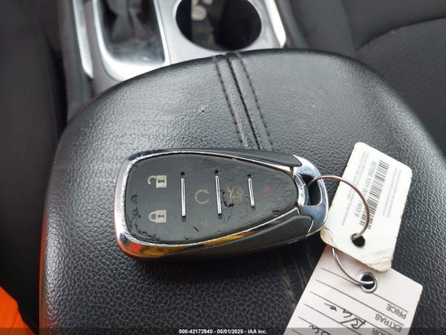 1G1ZD5ST5MF059413 Chevrolet Malibu Fwd Lt