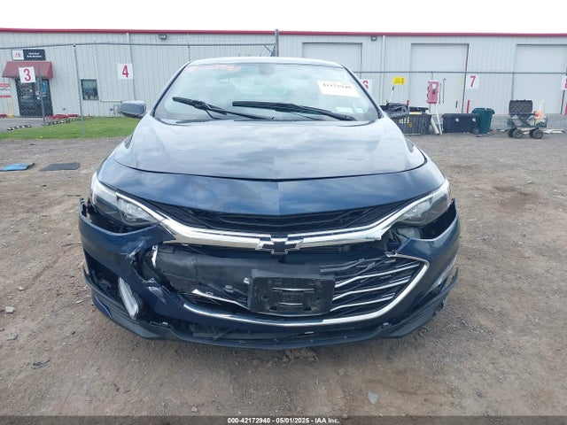 1G1ZD5ST5MF059413 Chevrolet Malibu Fwd Lt