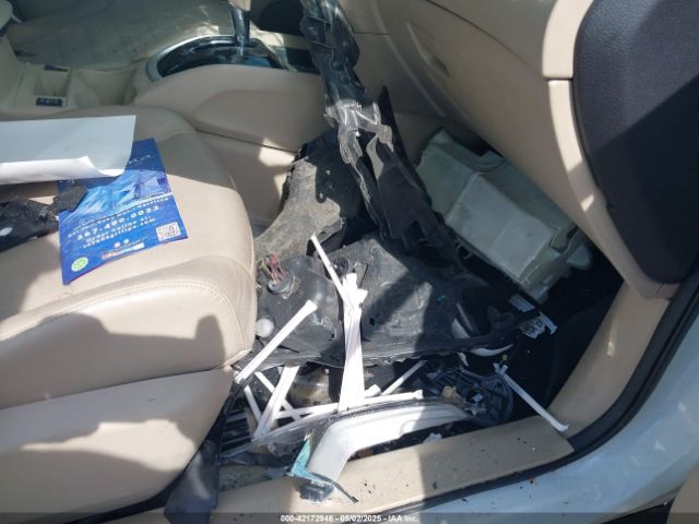 5N1AT2MV6FC775967 Nissan Rogue Sl