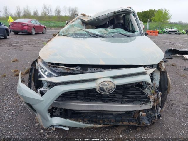 2T3P1RFV4MW164551 Toyota Rav4 Xle