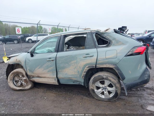 2T3P1RFV4MW164551 Toyota Rav4 Xle