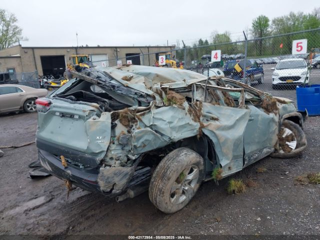 2T3P1RFV4MW164551 Toyota Rav4 Xle