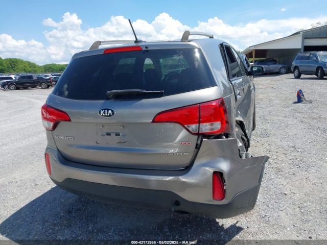 5XYKTCA67FG654369 KIA SORENTO LX