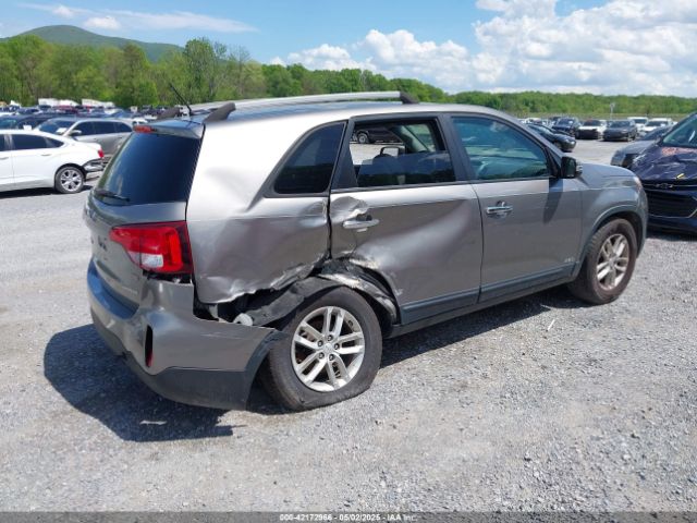 5XYKTCA67FG654369 KIA SORENTO LX
