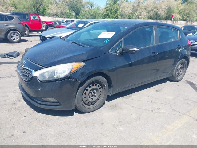 KIA FORTE LX 2016 KNAFK5A80G5606060 Image 2