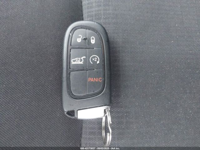 1C4PJMCS0FW558436 Jeep Cherokee Latitude