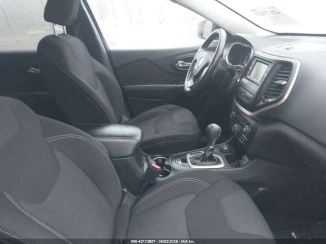 1C4PJMCS0FW558436 Jeep Cherokee Latitude