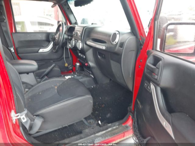 1C4BJWFG7EL138038 Jeep Wrangler Unlimited Rubicon