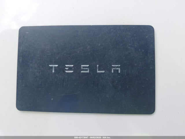 2021 TESLA MODEL Y 5YJYGDEE2MF099373 Photo 10