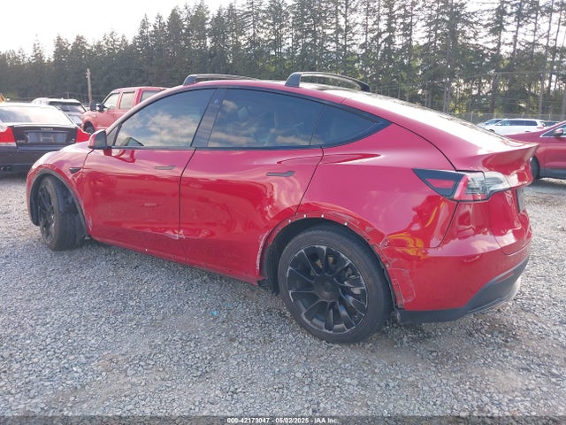 2021 TESLA MODEL Y 5YJYGDEE2MF099373 Photo 2