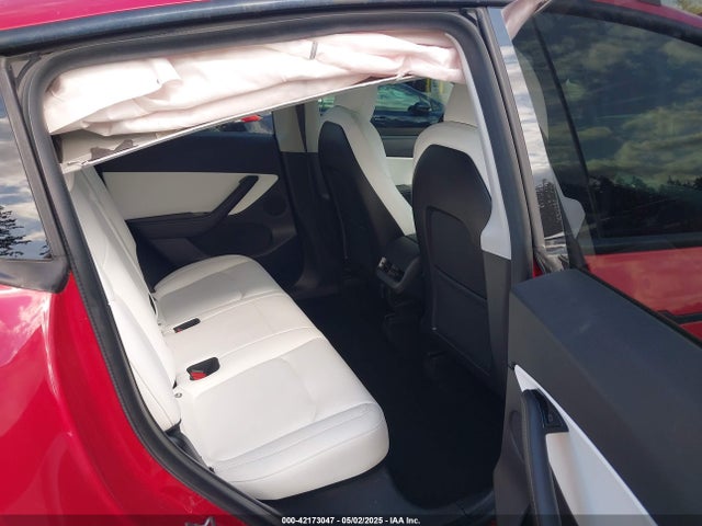 2021 TESLA MODEL Y 5YJYGDEE2MF099373 Photo 7