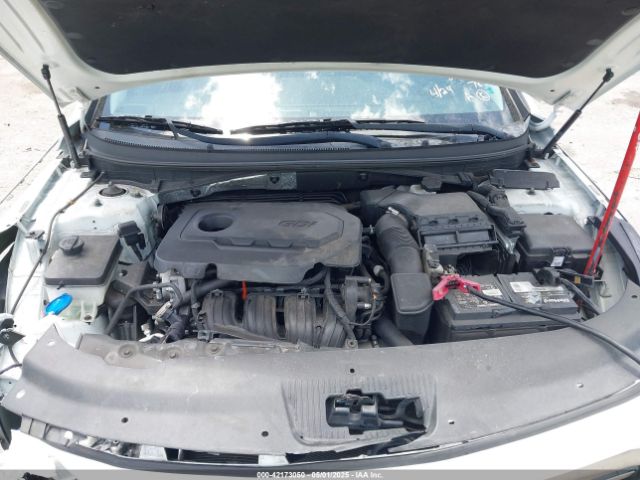 5NPE24AFXGH327870 Hyundai SONATA SE