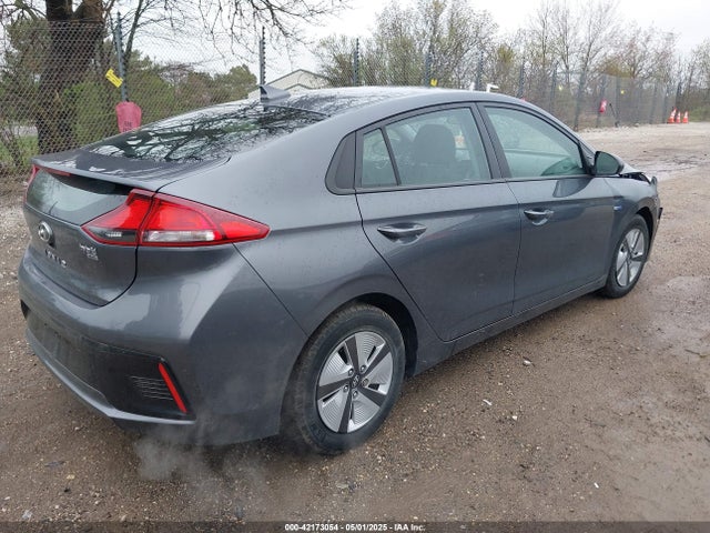 KMHC65LC7KU117578 Hyundai Ioniq Hybrid Blue