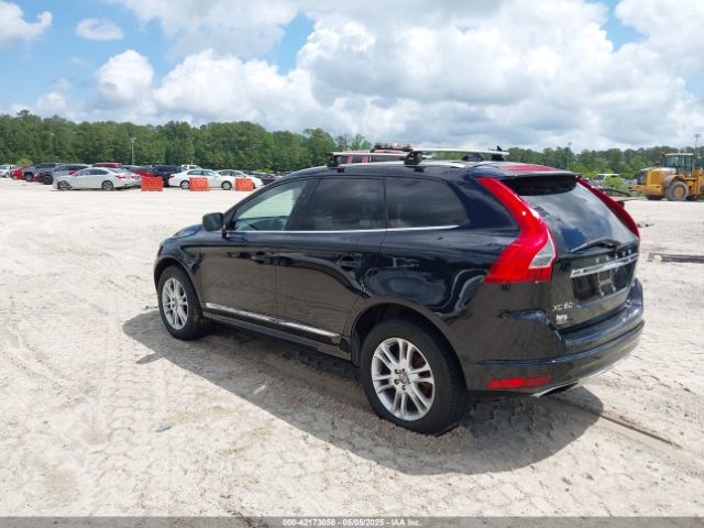 2015 VOLVO XC60 YV4952RD4F2596511 Photo 2