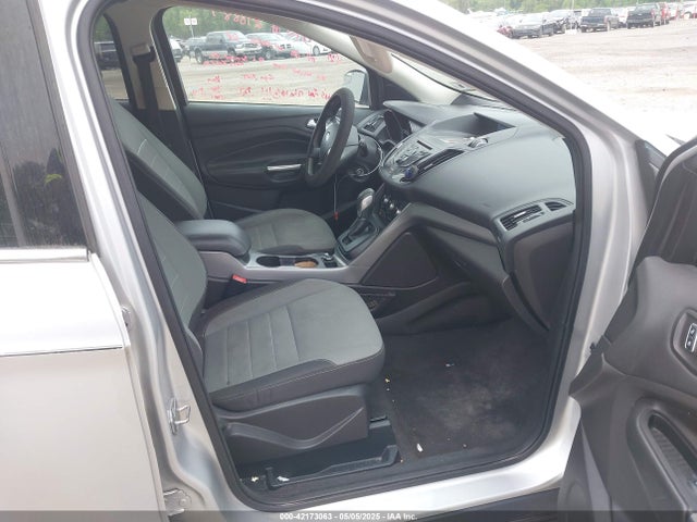 1FMCU0G73FUB10414 Ford ESCAPE SE