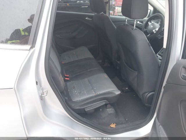 1FMCU0G73FUB10414 Ford ESCAPE SE