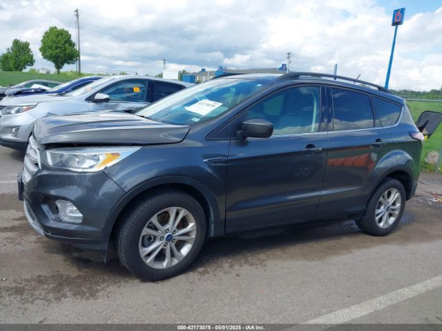 1FMCU9GD5JUA64040 Ford ESCAPE SE