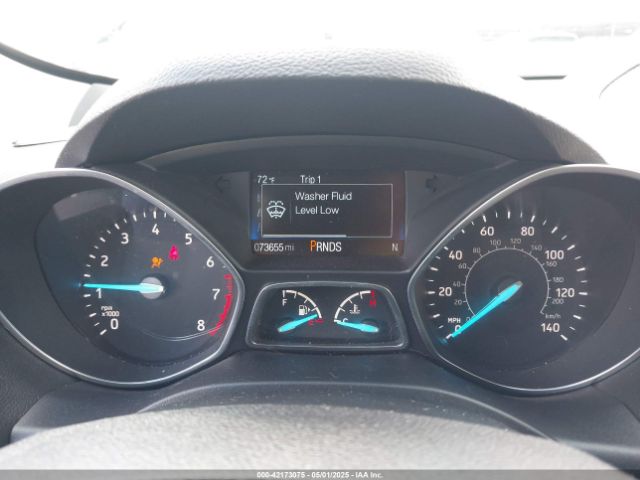 1FMCU9GD5JUA64040 Ford ESCAPE SE