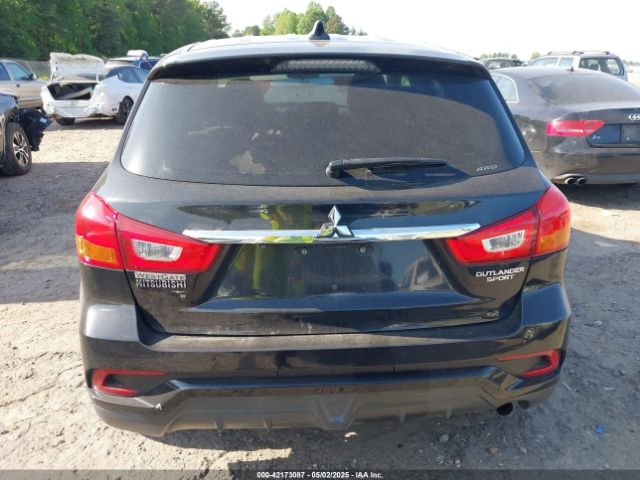 JA4AR3AU2JZ003194 Mitsubishi Outlander Sport 2.0 Es