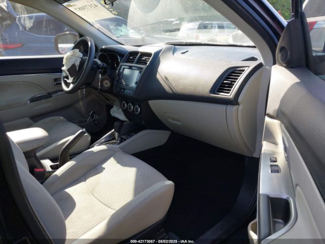 JA4AR3AU2JZ003194 Mitsubishi Outlander Sport 2.0 Es