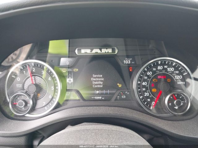 2025 RAM 1500 1C6SRFFP3SN504982 Photo 6